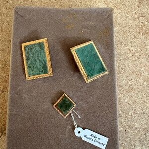 Vintage Men's Cuff Links and Tie Tack Set - Green Finish and gold tone